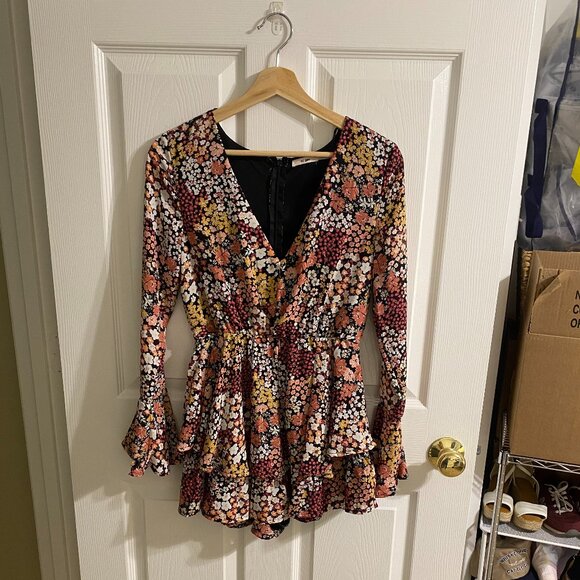 Francesca's Mi Ami Long Sleeve Floral Romper - Picture 3 of 4